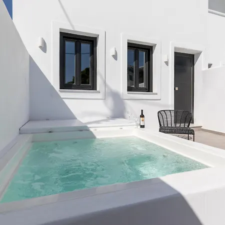 Nostos Apartment