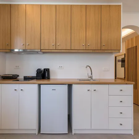 Nostos Apartment